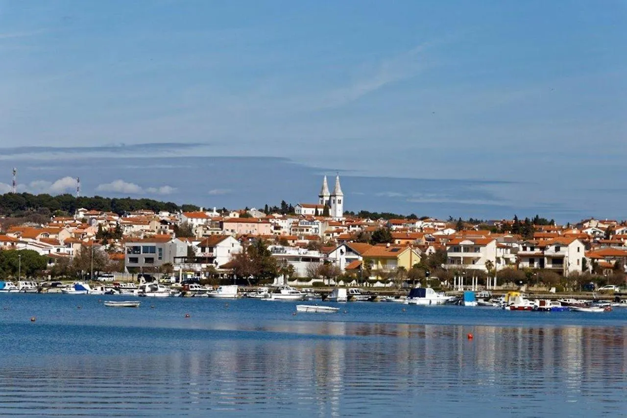 Apartment Dubravka Near The Sandy Beach Medulin 0*,  Kroatien